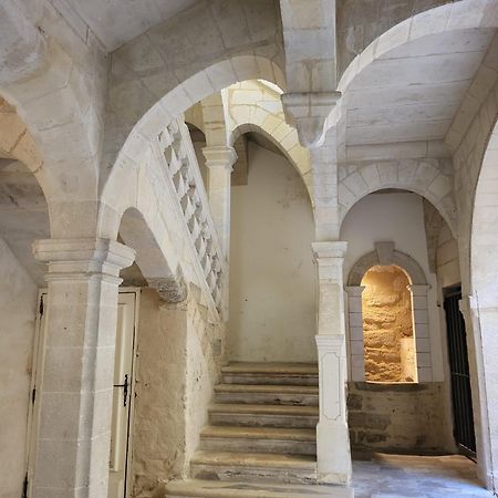 Uzes, Au Coeur Du Centre Medieval La Boussole D'Uzes, Appartement De Caractere Du XVII -Eme Siecle Kültér fotó