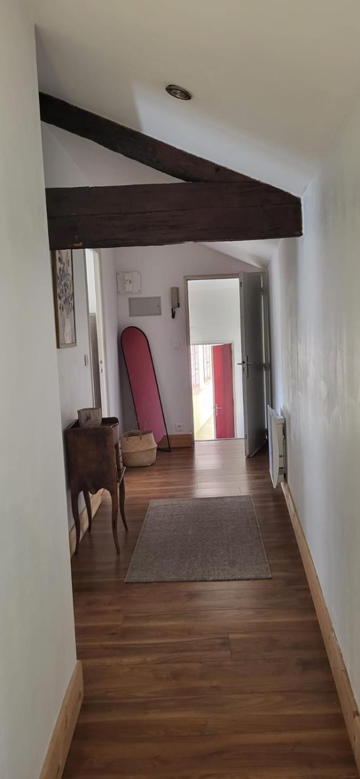 Uzes, Au Coeur Du Centre Medieval La Boussole D'Uzes, Appartement De Caractere Du XVII -Eme Siecle Kültér fotó